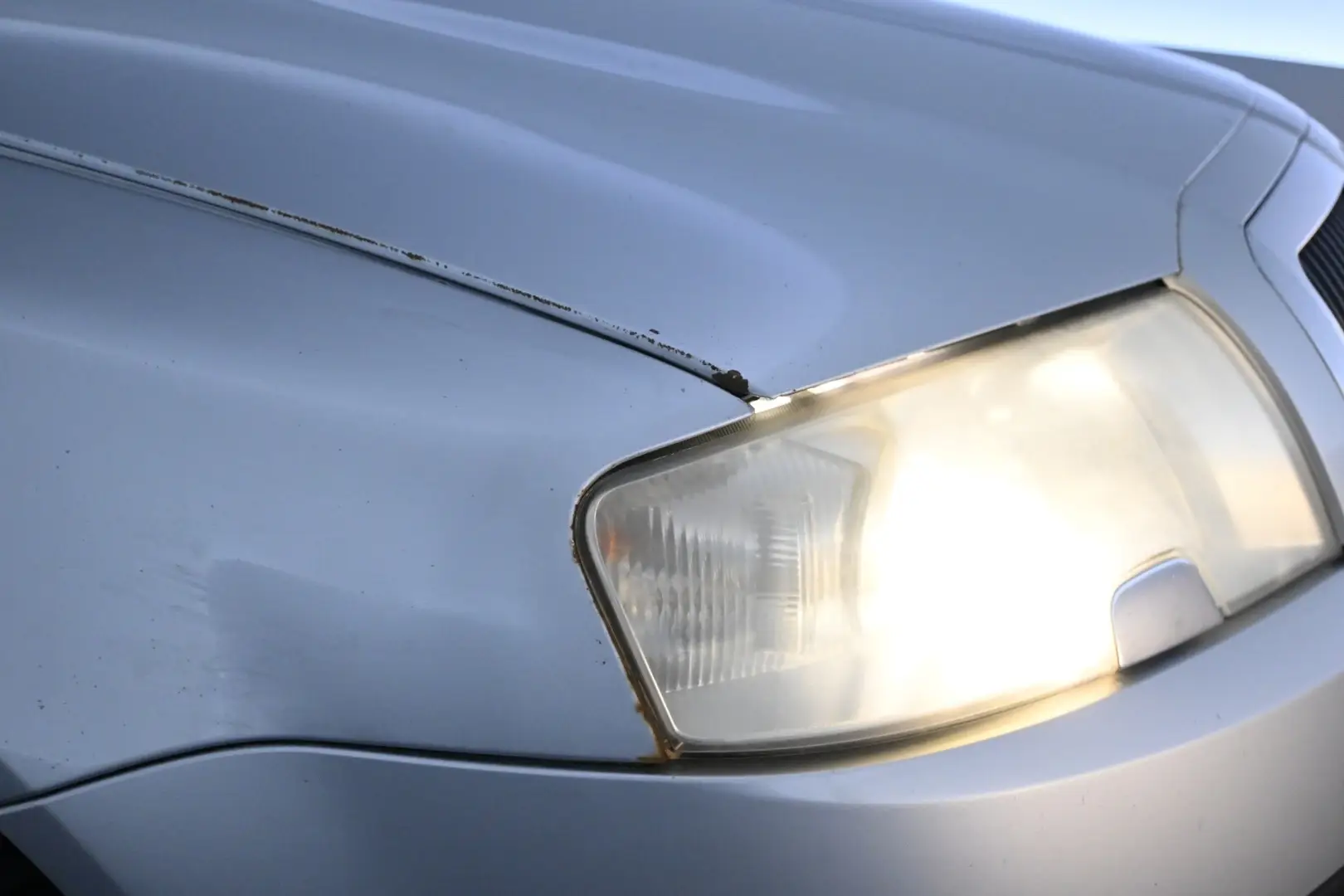 Car Image - 3P8L5yaBw9gZ9ePJKQHSRh