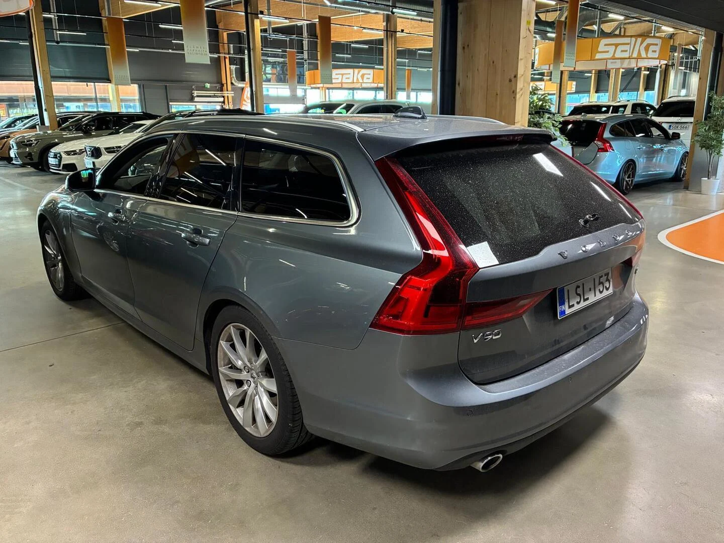 Car Image - 26YBH4zdUtGYWzi8HF6ETO