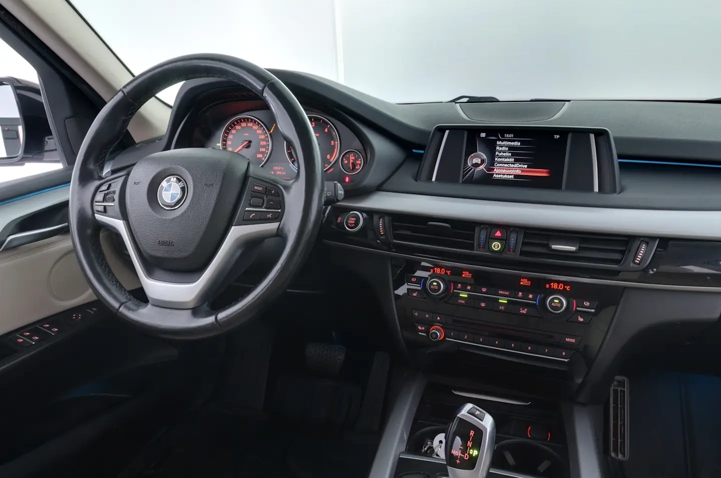 Car Image - 3BiXasRSgexiy3OvV16PDK