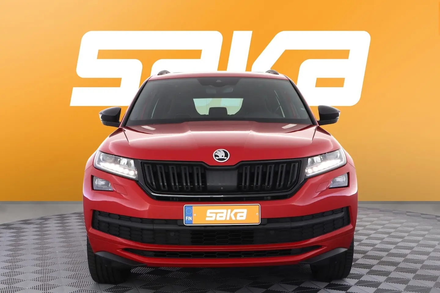 Car Image - 5awWrUO03SXYfw9SkFBndF