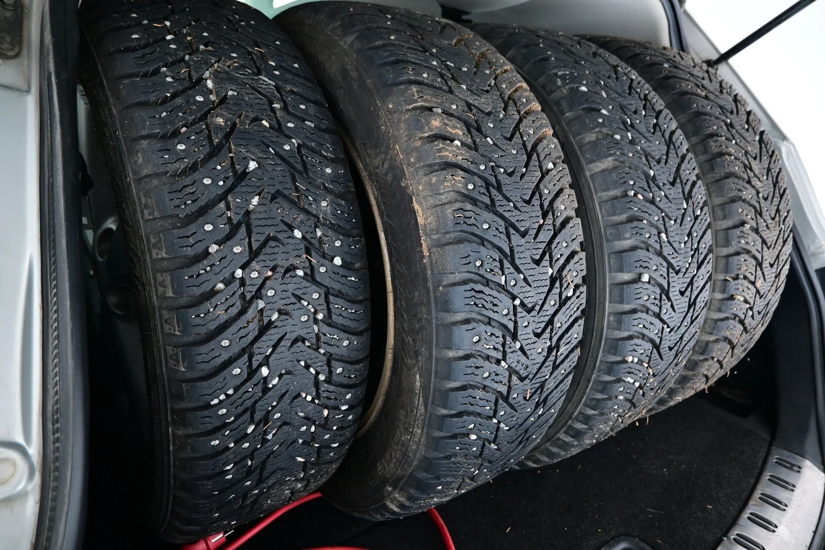 Car Image - 1TfnToIYDYhXR7WouHrPb5