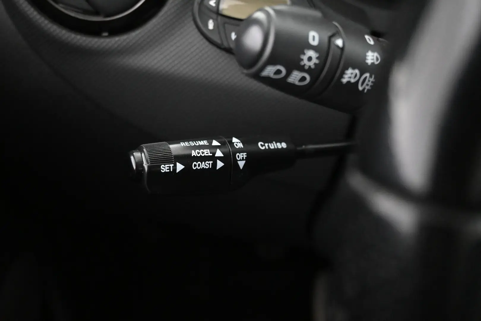 Car Image - FH0xSYGWIhjmWGdmv5fL2