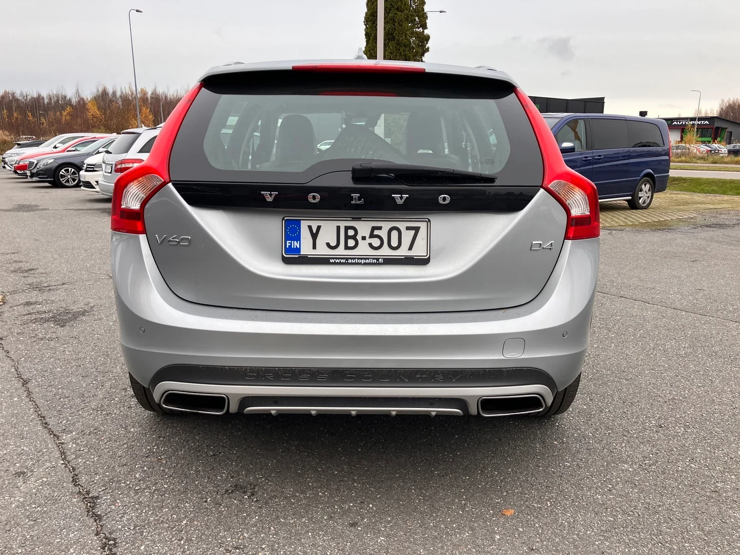 Car Image - 1AH8sVUOaU4owMWnRbxmrd