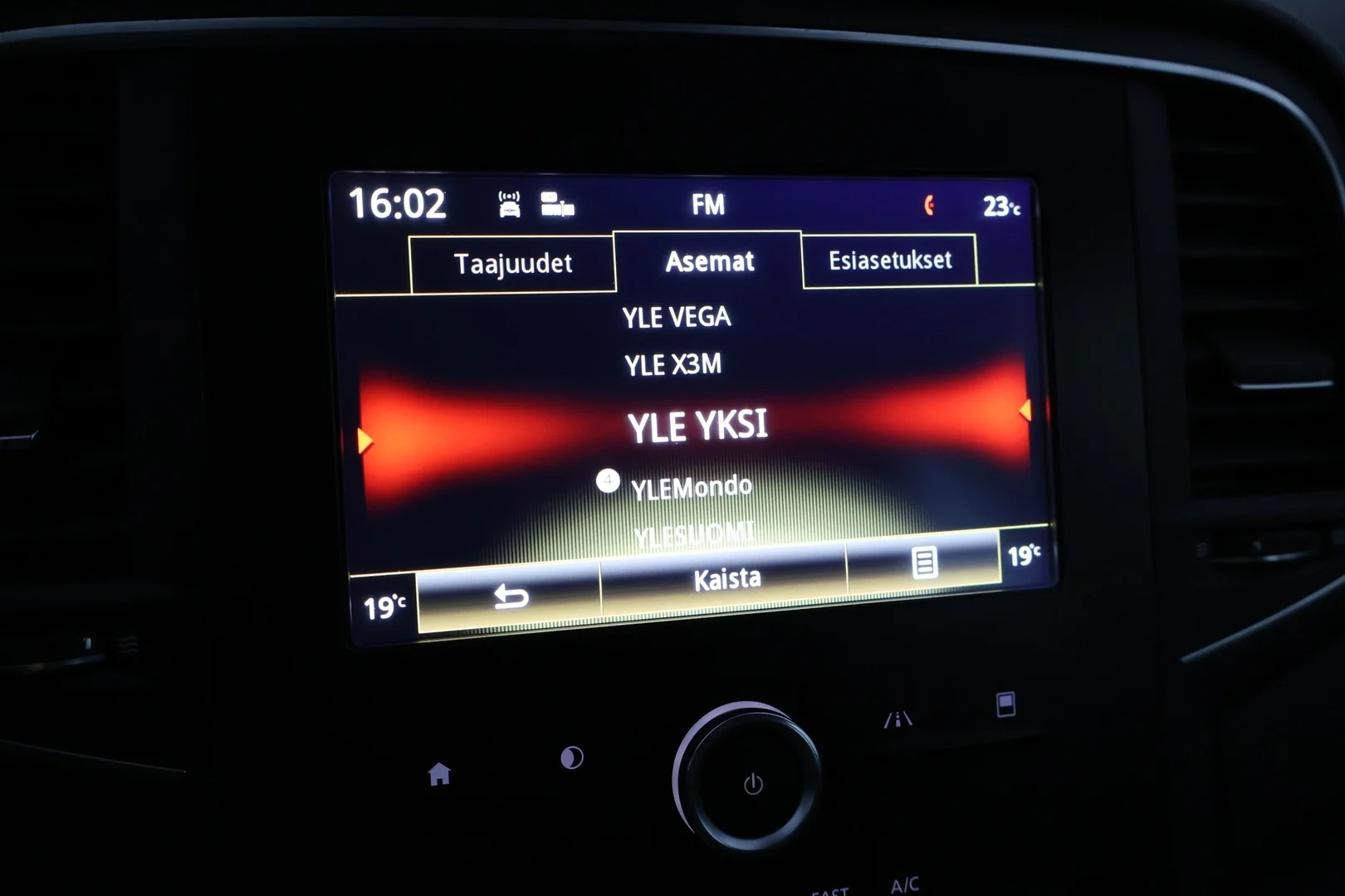 Car Image - 2N850zE7CNqU7Rz4bhTdpS