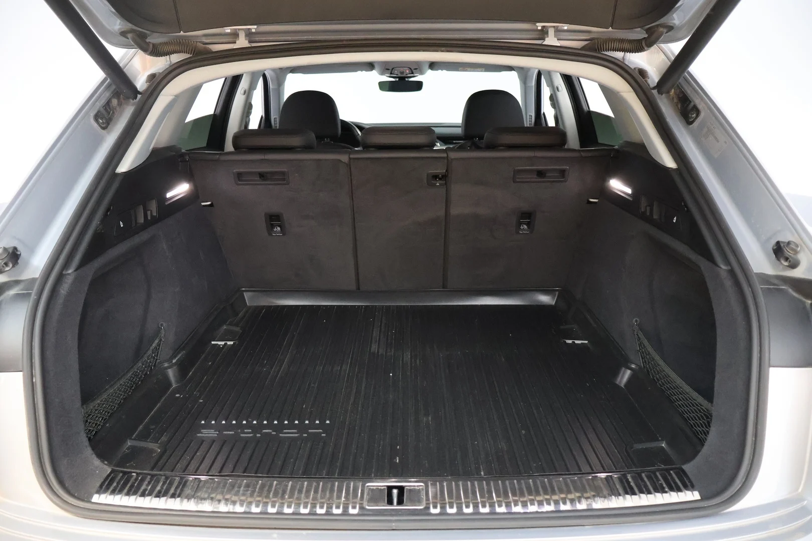 Car Image - 3zInkLPjD6MbFQSr7Z8DgZ