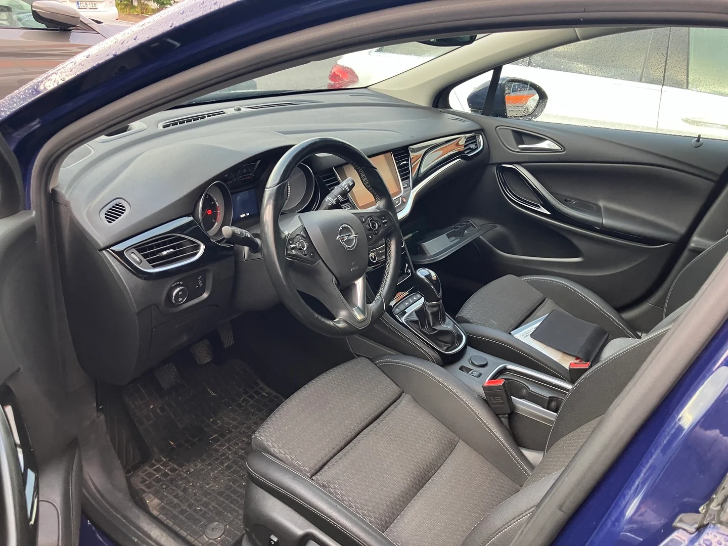 Car Image - 6Tm46EMUeV1dNnVwYOJO4A