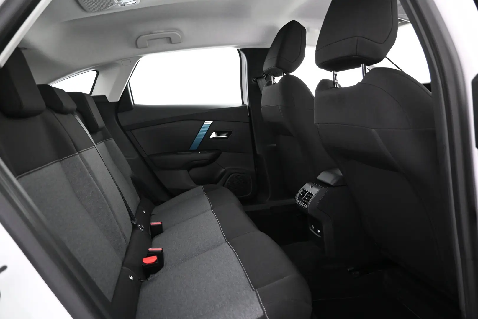 Car Image - 7z75j7VcmQKBEbskA5DiE9