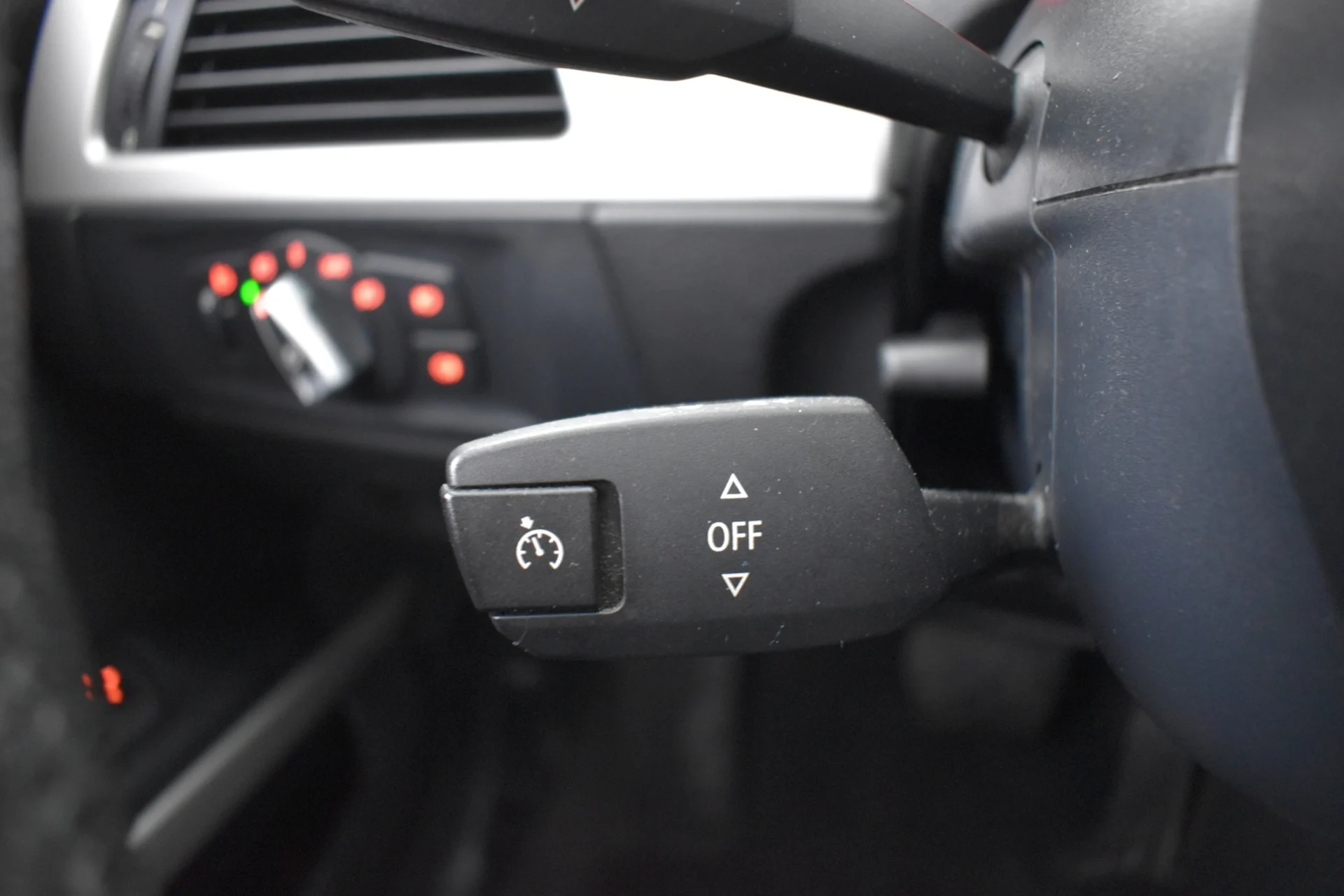 Car Image - 4I9byj5exPq9cEjQseBlfJ