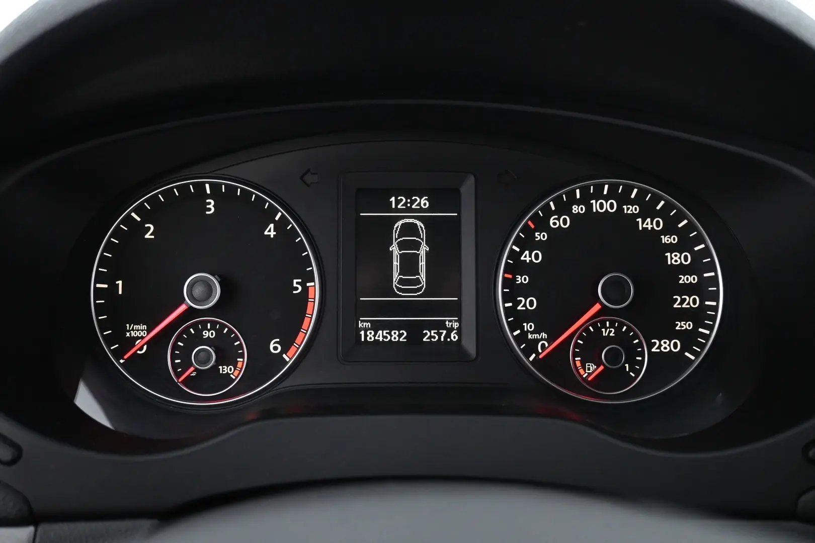 Car Image - 2Y8UQVmTqpf4xjzWVcuko1