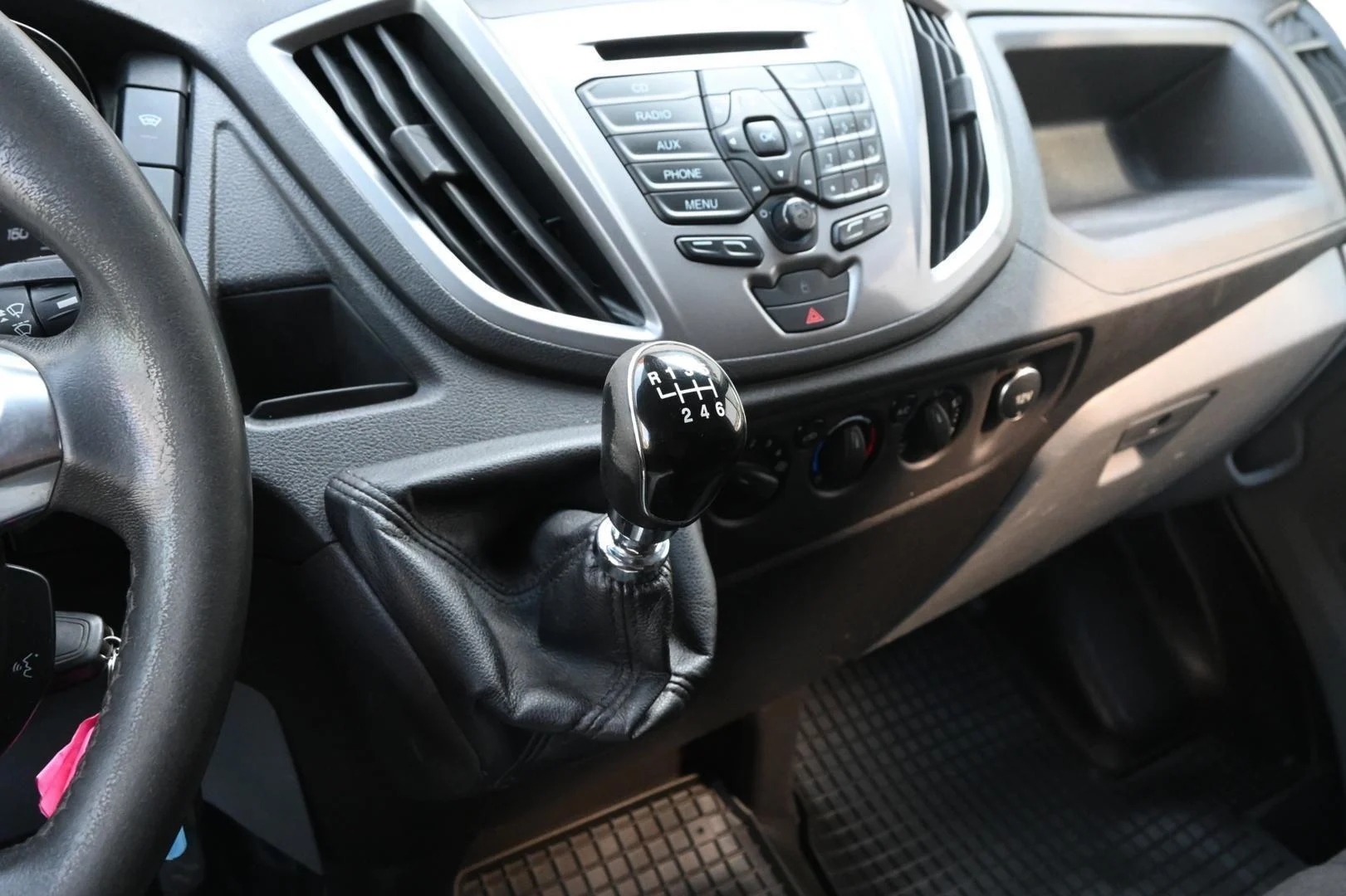 Car Image - 1IQYysiV5ql9tqJBga0QzI