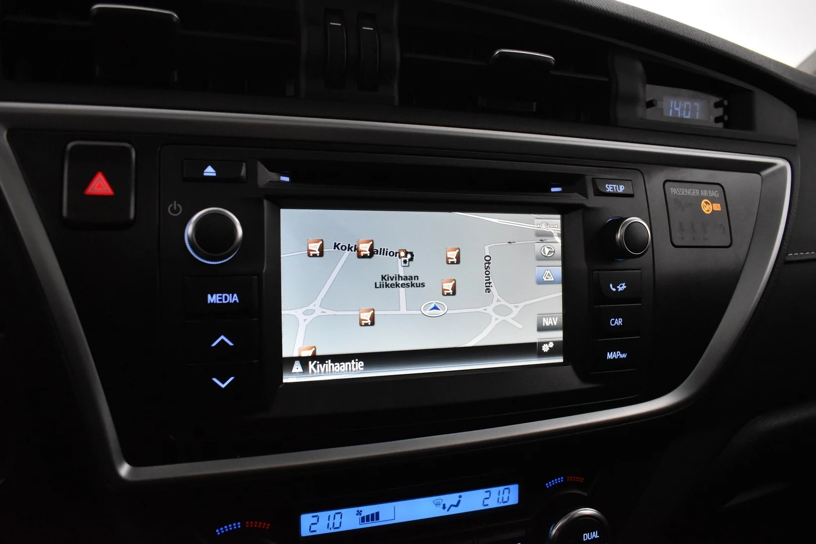Car Image - 5xqhFfPCgERroUhwdKmFej