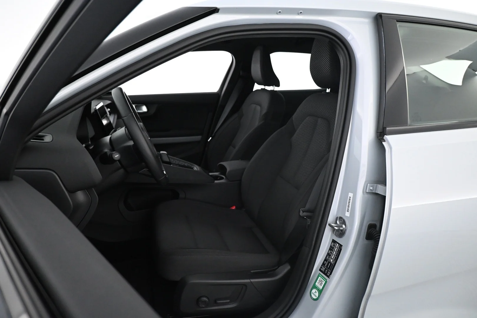 Car Image - 6RJY0RWjSArea1t7BtKLMz