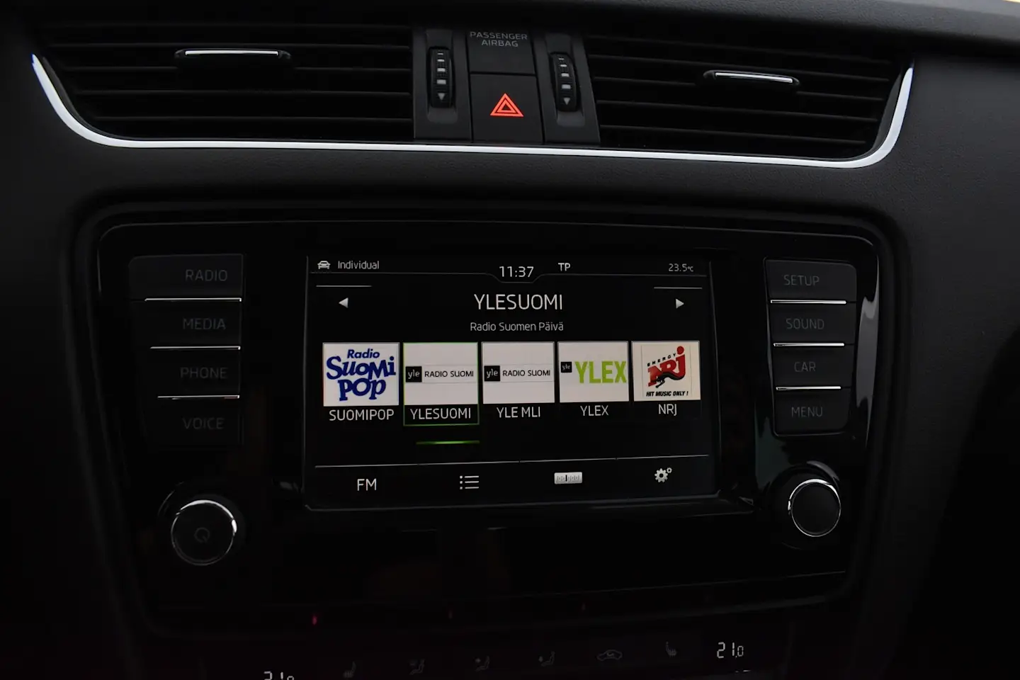 Car Image - 1nAtLMHwYULuf4UWOlViTM
