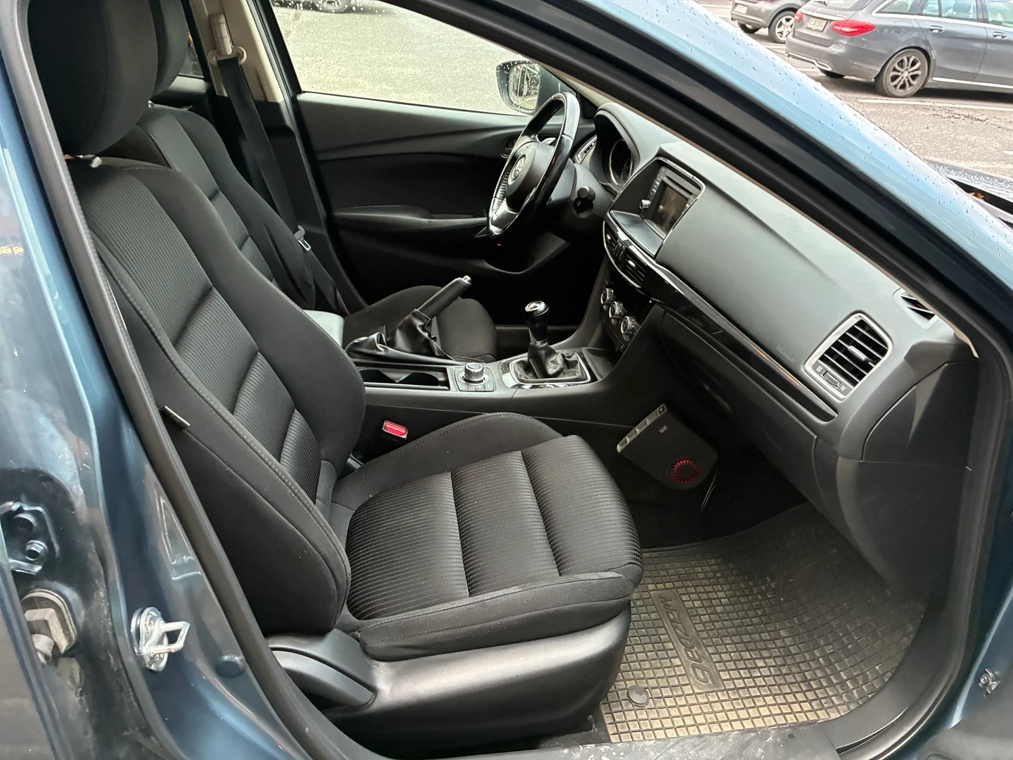 Car Image - 1aS2IkBo2OhRnOtUpt3R9T