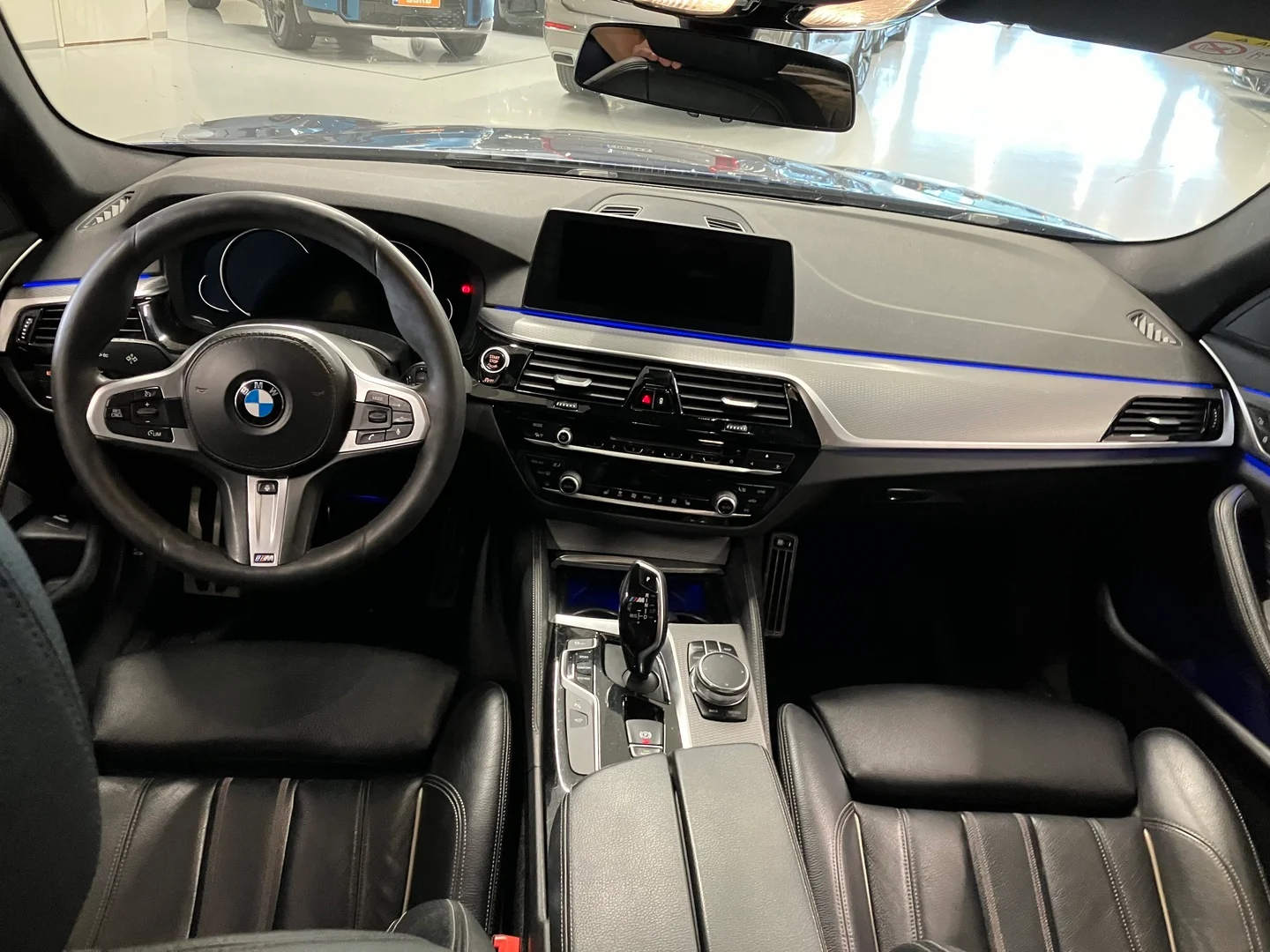Car Image - 6Qp1o9HJYMB2133SSKP9u8