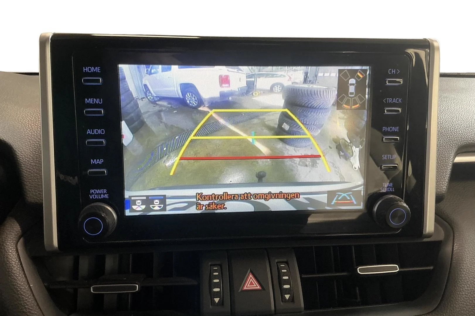 Car Image - 1Bbt9sNJN3UJs9PNpgaV8F