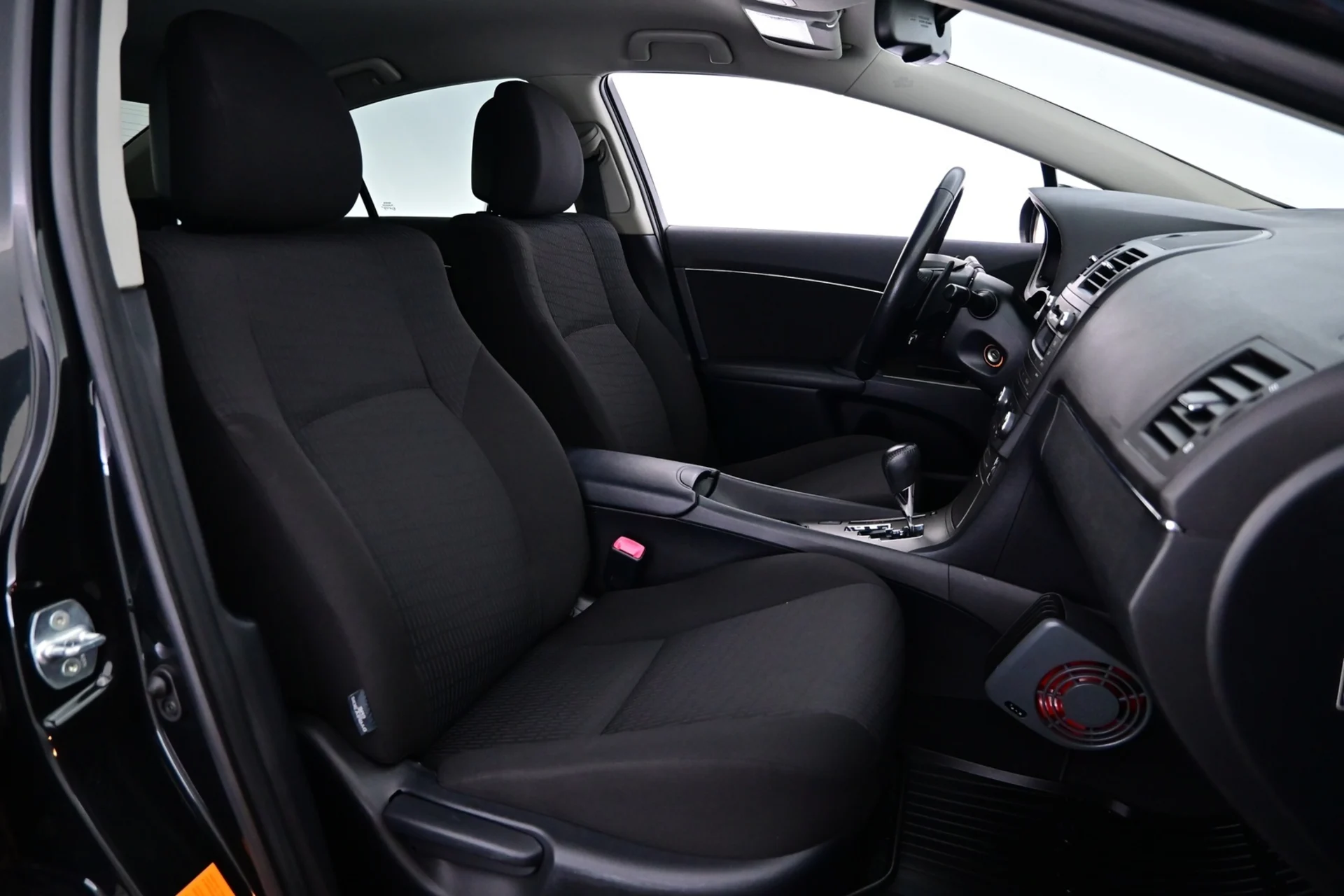 Car Image - 4bbqqgkvr2UgwwDlyW8kX1
