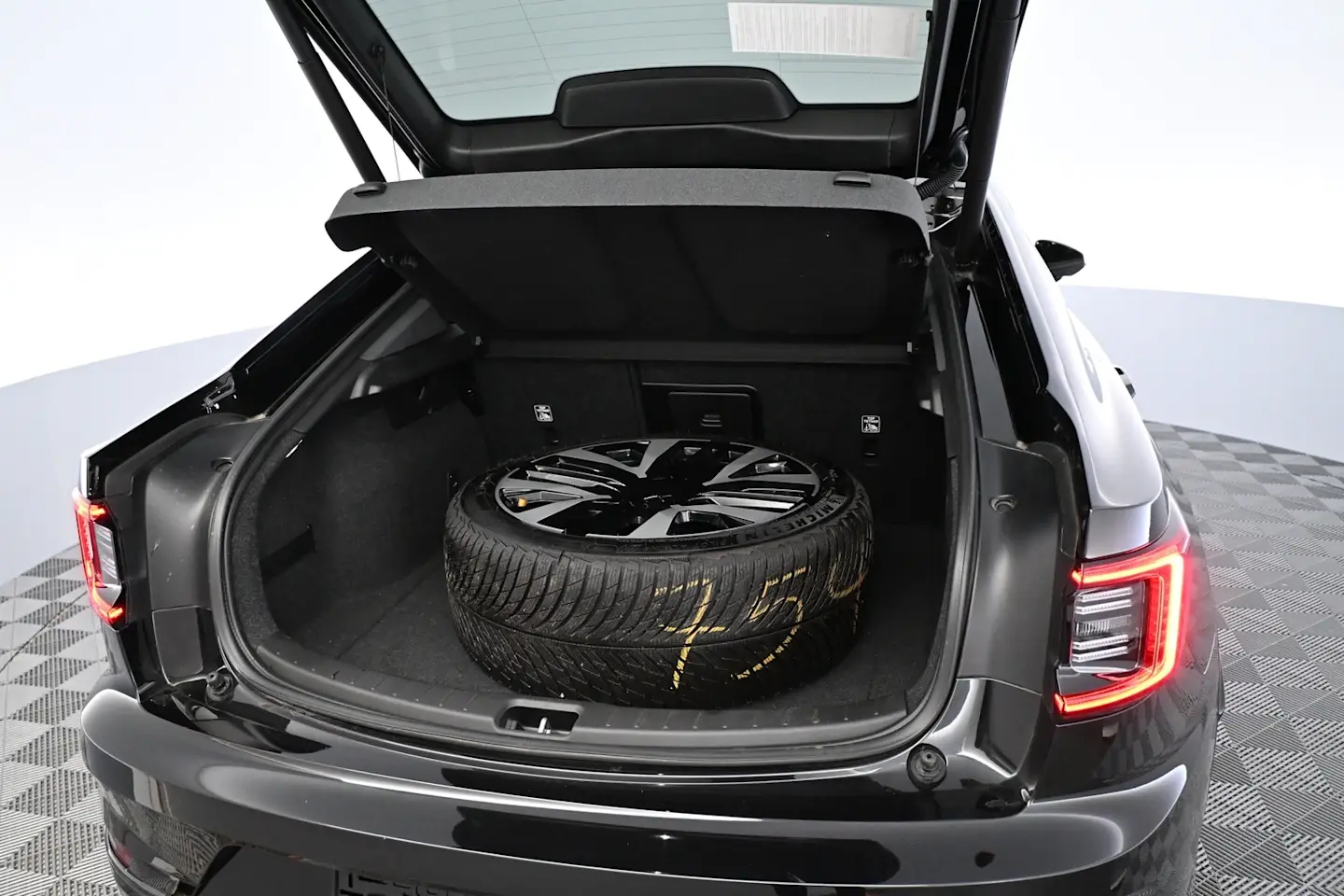 Car Image - 4A3KKwSBMzE7ll3CE6L77r