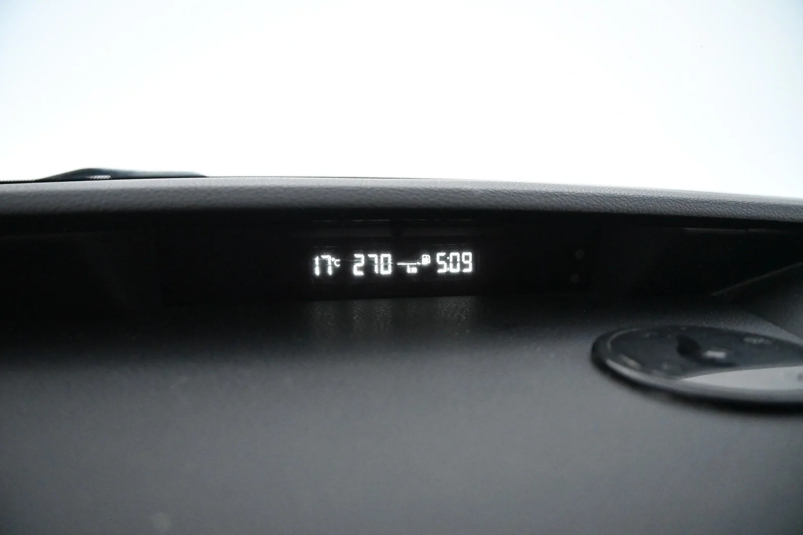 Car Image - 75aGhk5C1qx2uLjimaz5SB