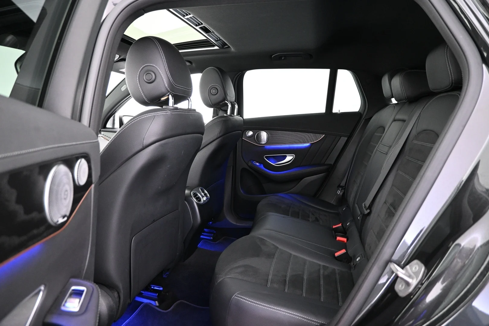 Car Image - 1Aw3VJnkrGrrSOKqeqcwcx