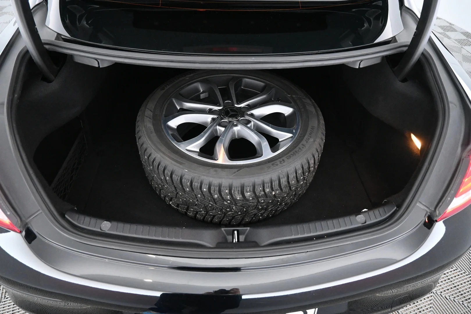 Car Image - 39WdJArrsdIxtU5tm0YrBi