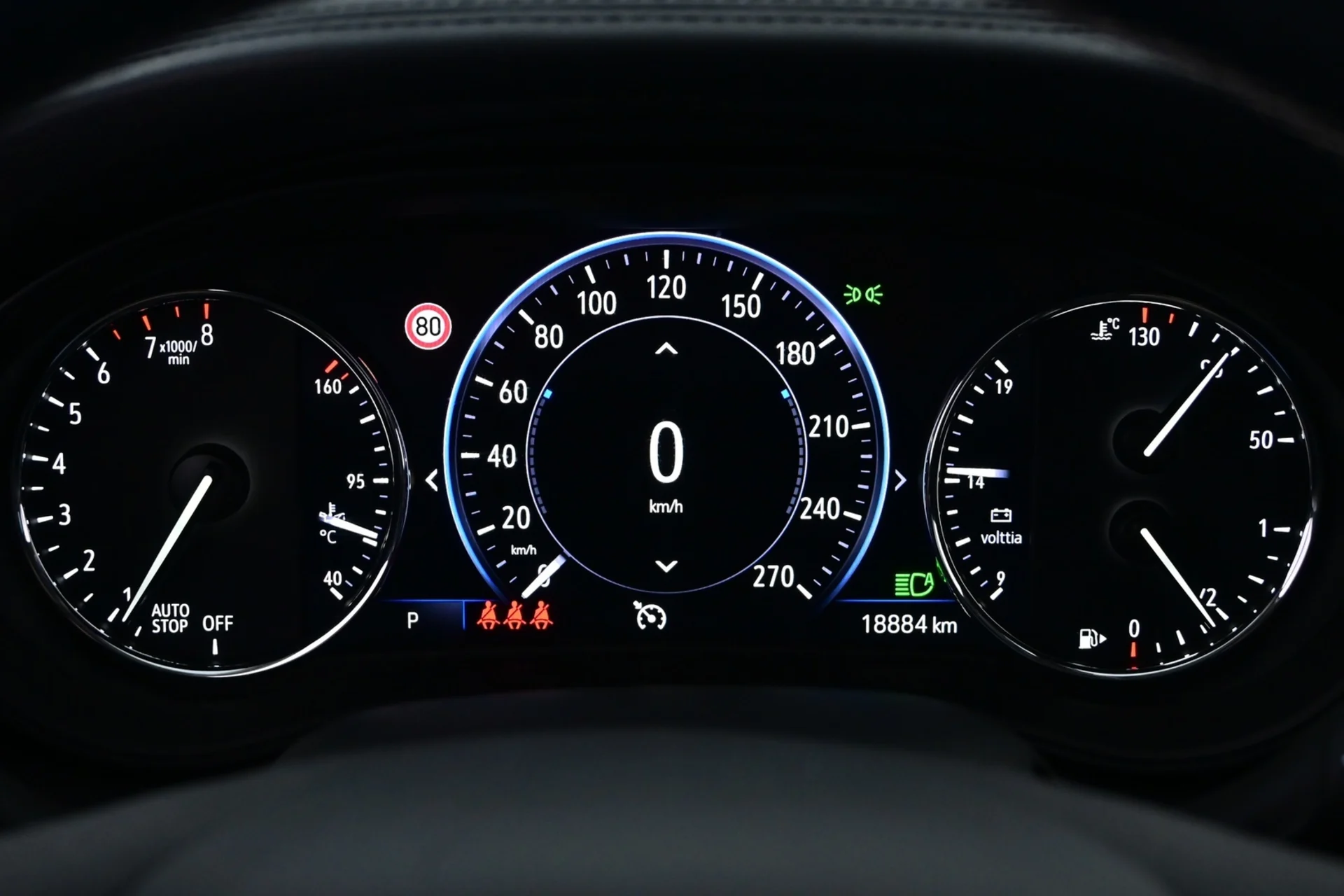 Car Image - oUb8DVvPDAJJHZJr11TzY