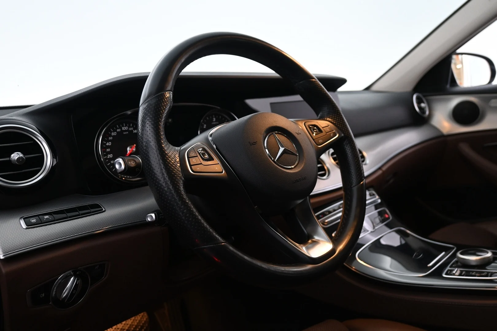 Car Image - 1QKCNIZkk4veKM7L0tP5DW