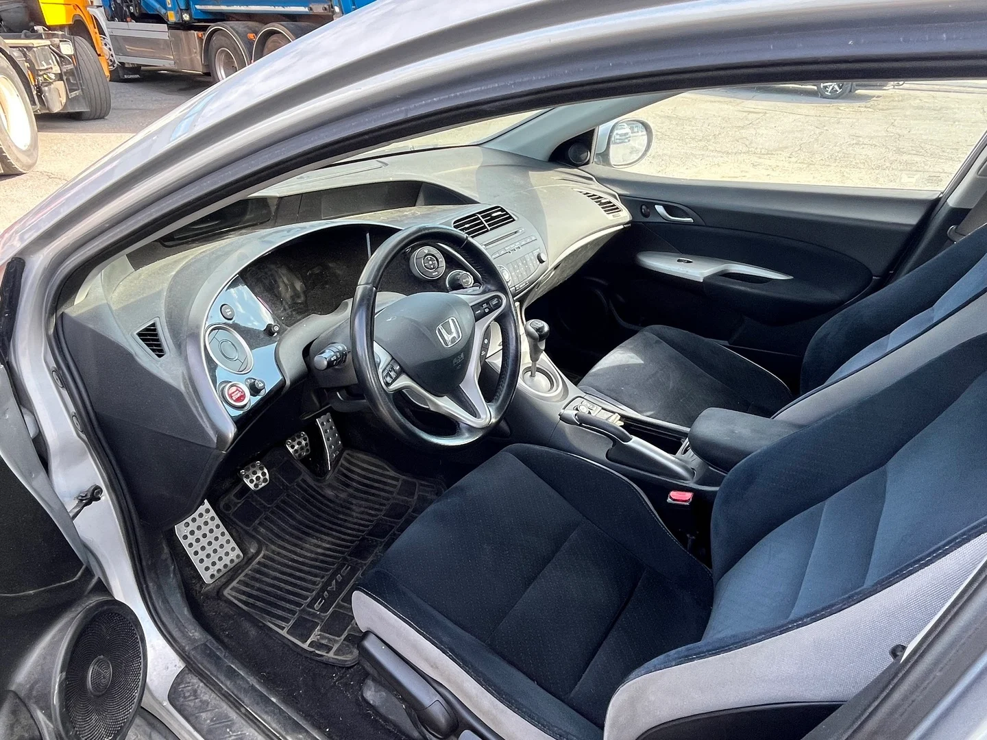 Car Image - 7E10kPSFdhTaiMjPmiBJnU