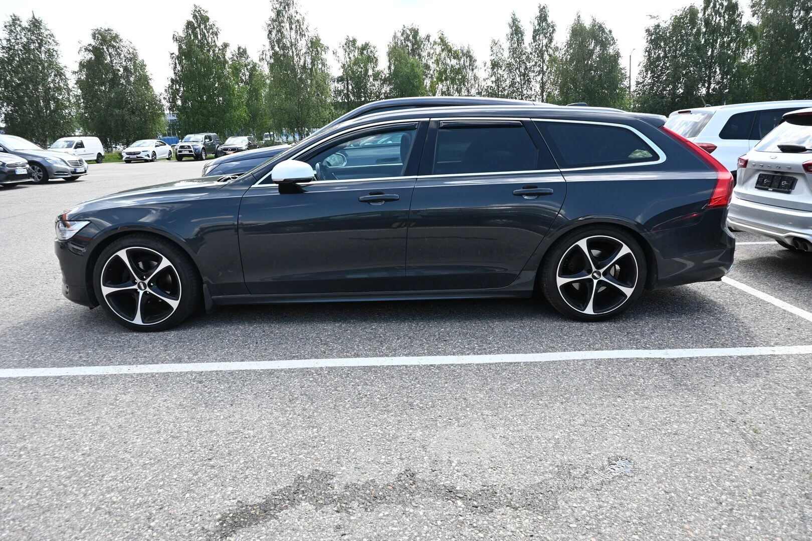Car Image - 1BQPKpYGbi44NR8VDtAPGv
