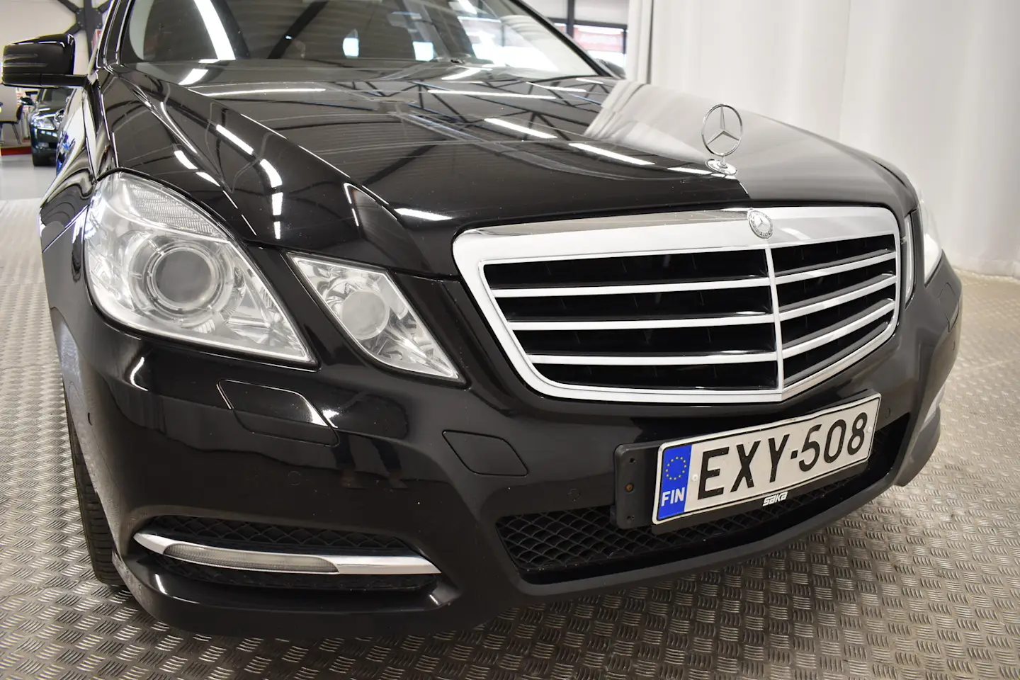 Car Image - 7GsNynn5njjkXayuJrk2b6