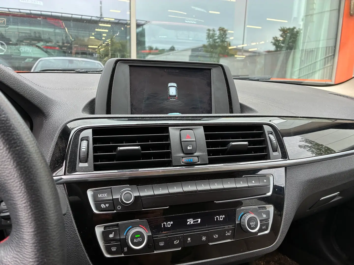 Car Image - 7pmkhNBXv3yuP6sLeTKXCE