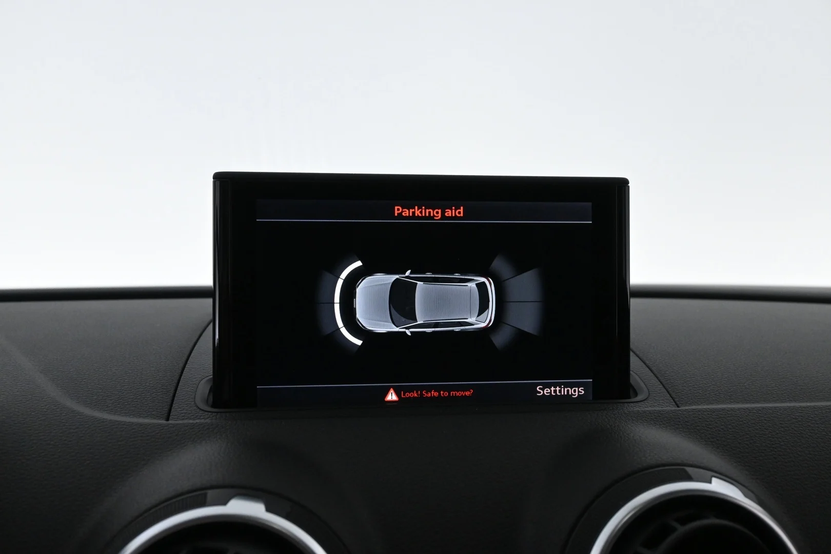 Car Image - 4vKMEcJjngUPCVDwuQT2si