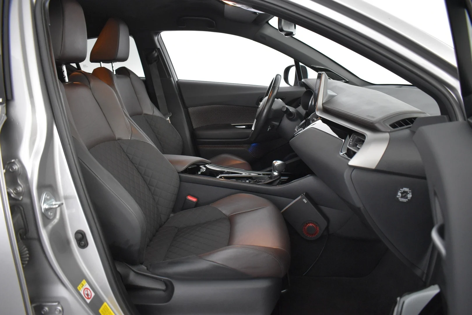 Car Image - Whaf3go2Dt9qtv61dy4fs