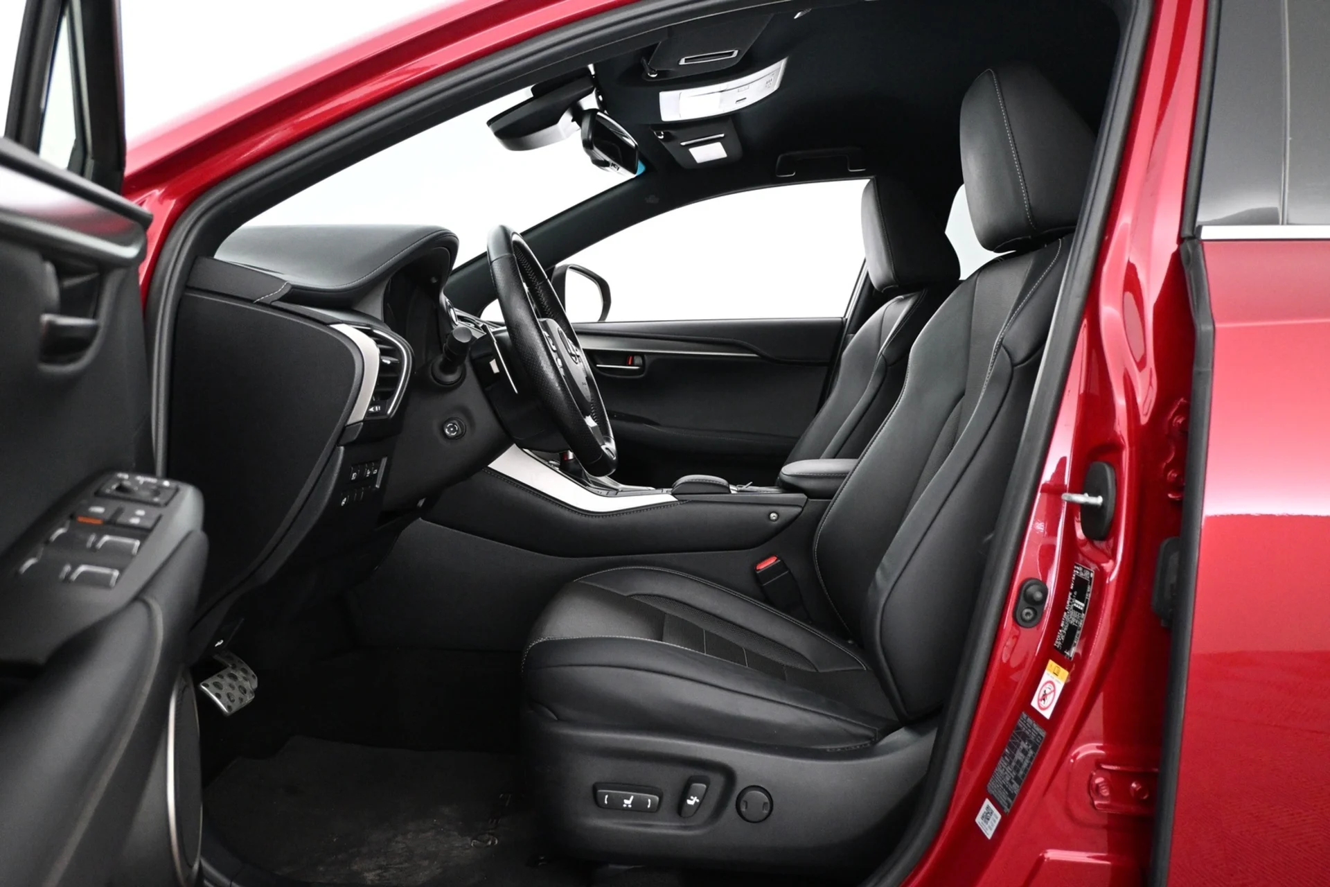 Car Image - 5WAv8O9Ei6CsI8p5bpp0bM