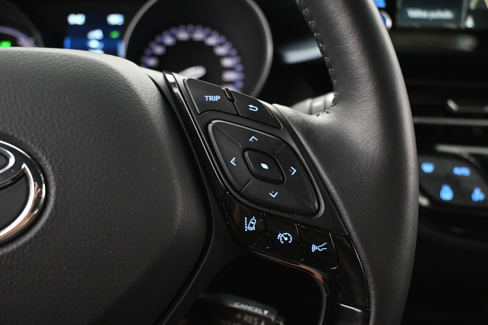 Car Image - 6vRWNxNsr0WOamAvYTMVAZ