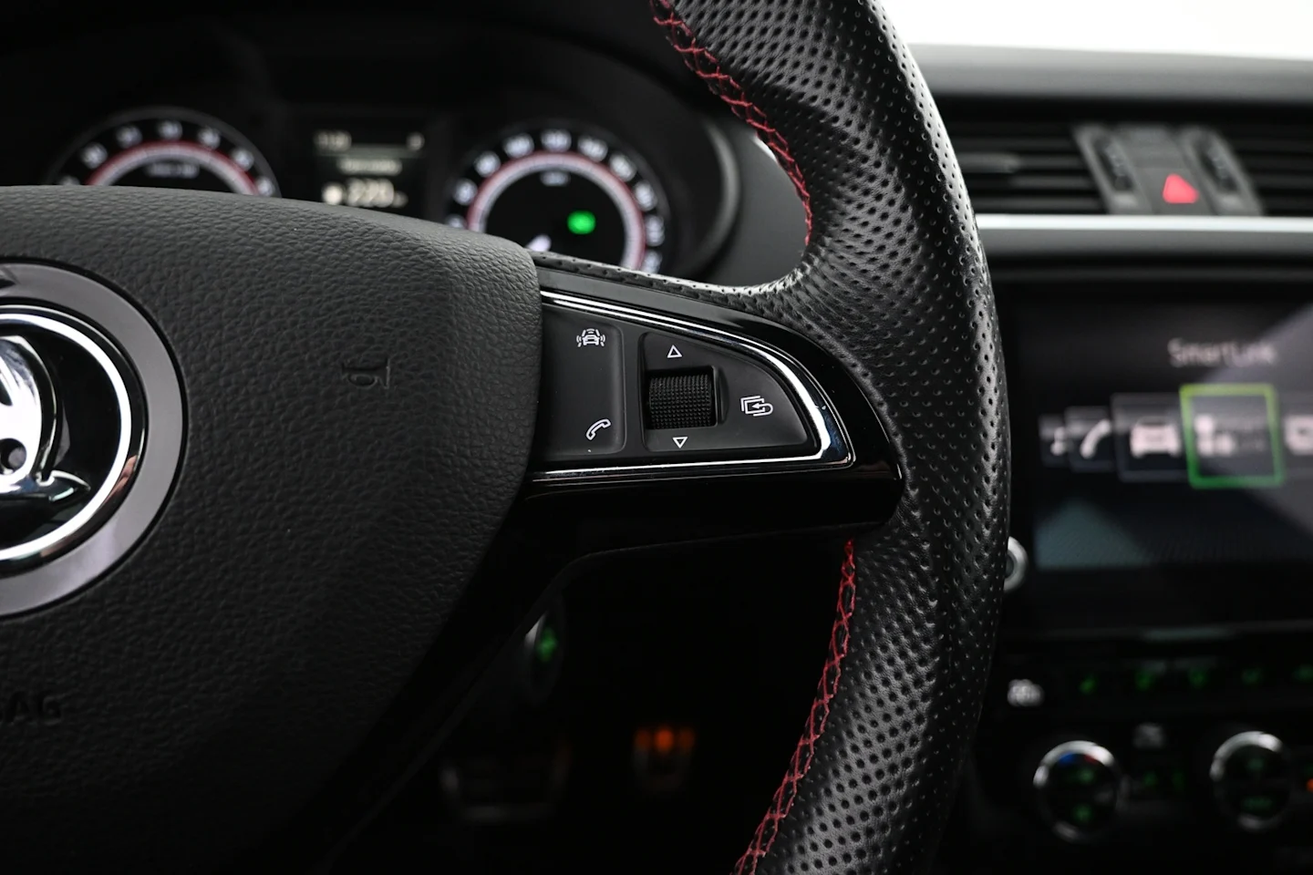 Car Image - 1g0pHIiboUCU8Caj54EQam