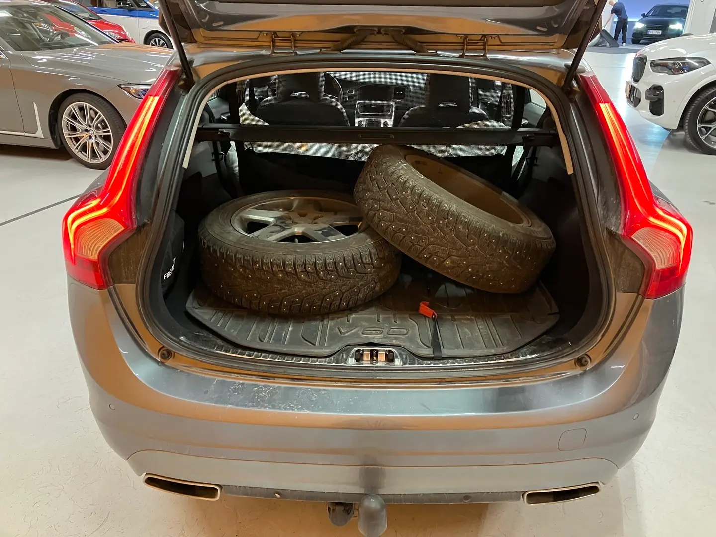 Car Image - 70Zqh7uzKcEiQXcGwUBamI