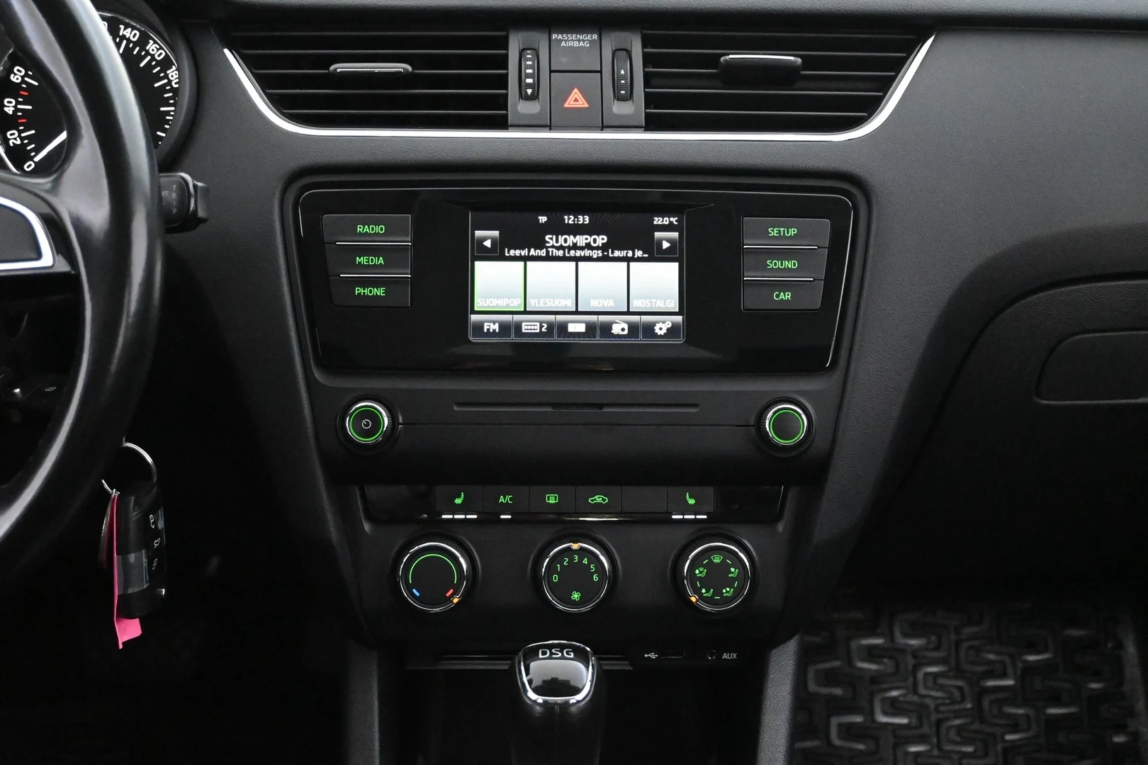 Car Image - 7lu156UoFOV6JFxhcXcnL3