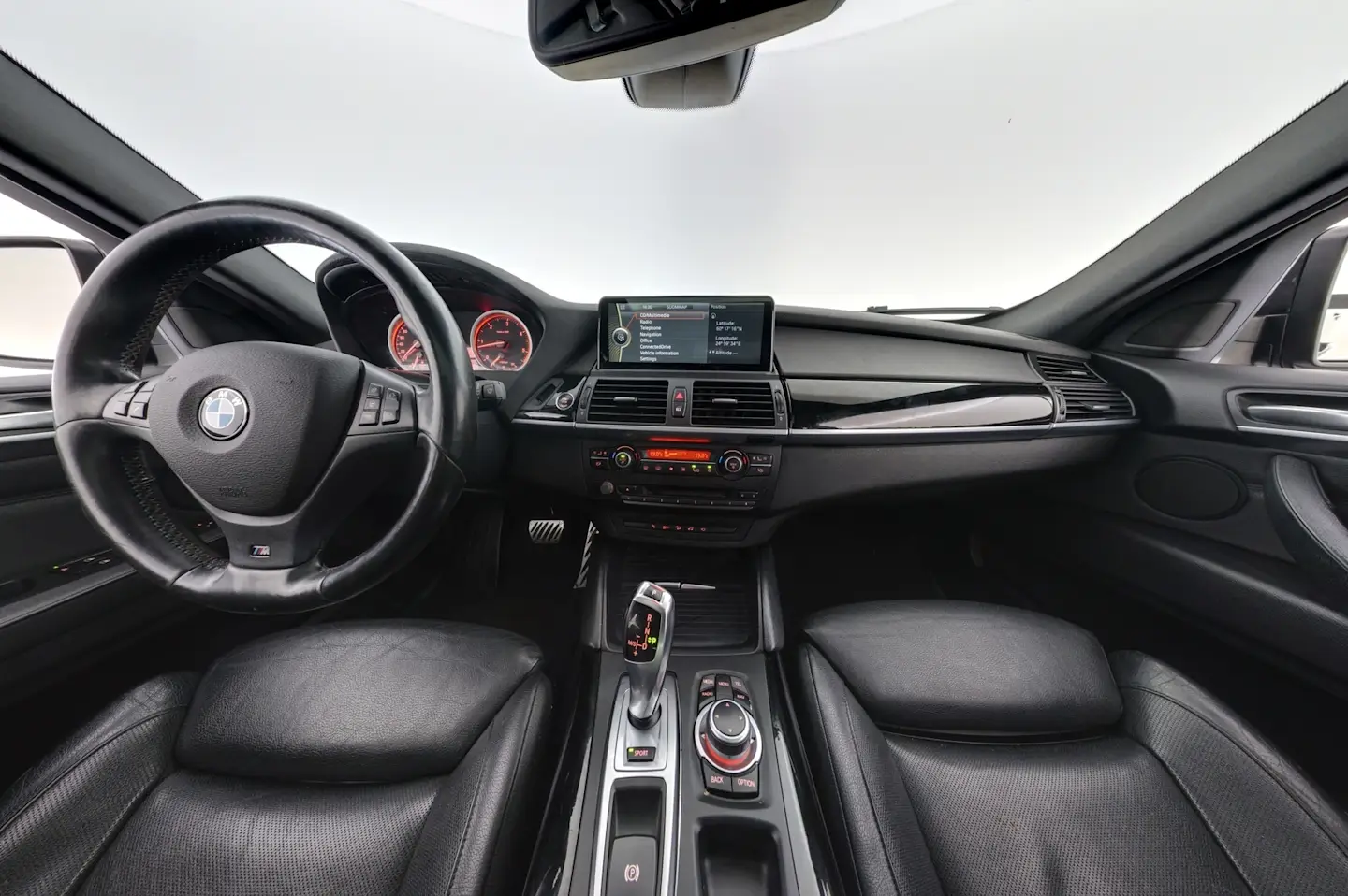 Car Image - 18ZJARyWpLz29zEtYC3AUK