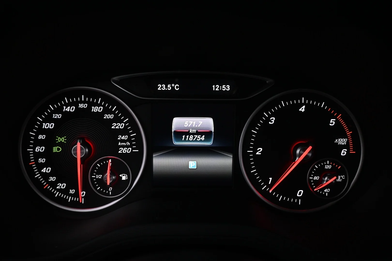 Car Image - 5hEzDfv4G9iaQgSfvsRBdB
