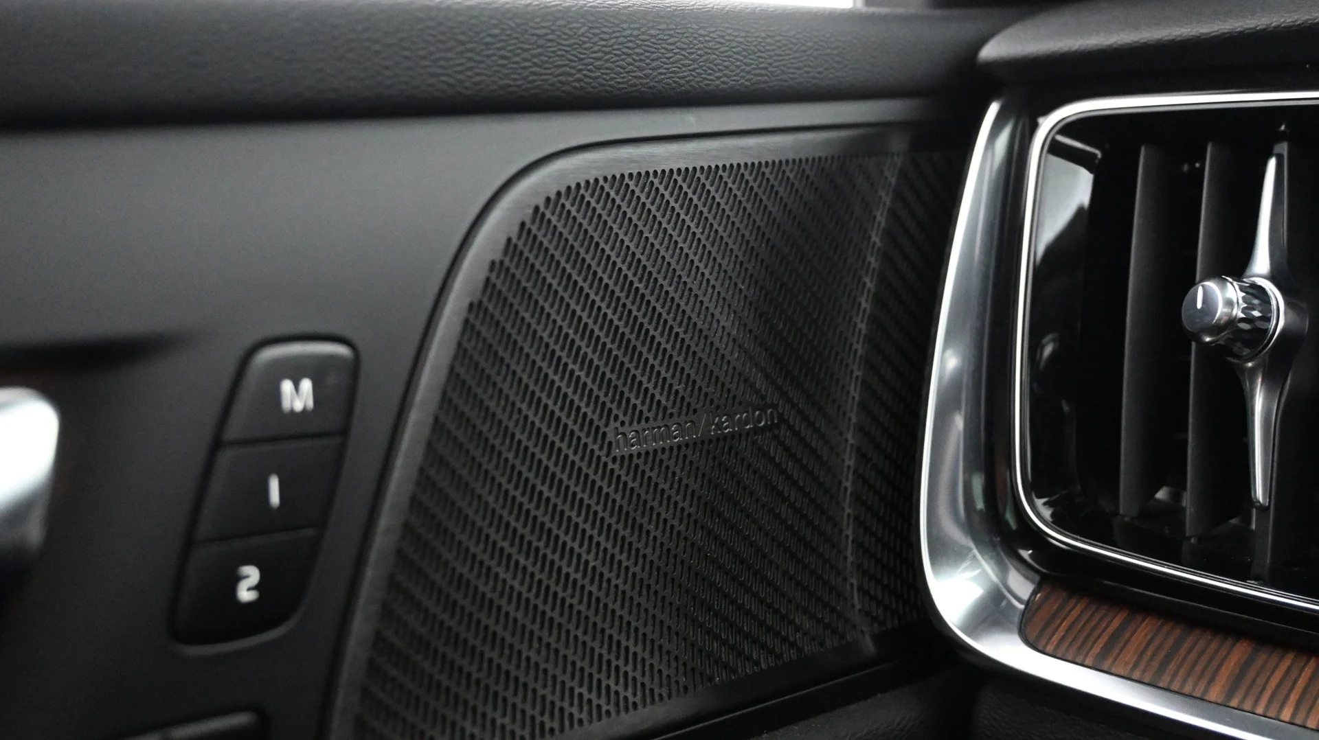 Car Image - 6qPfC88WA25x6PGzsht6M3