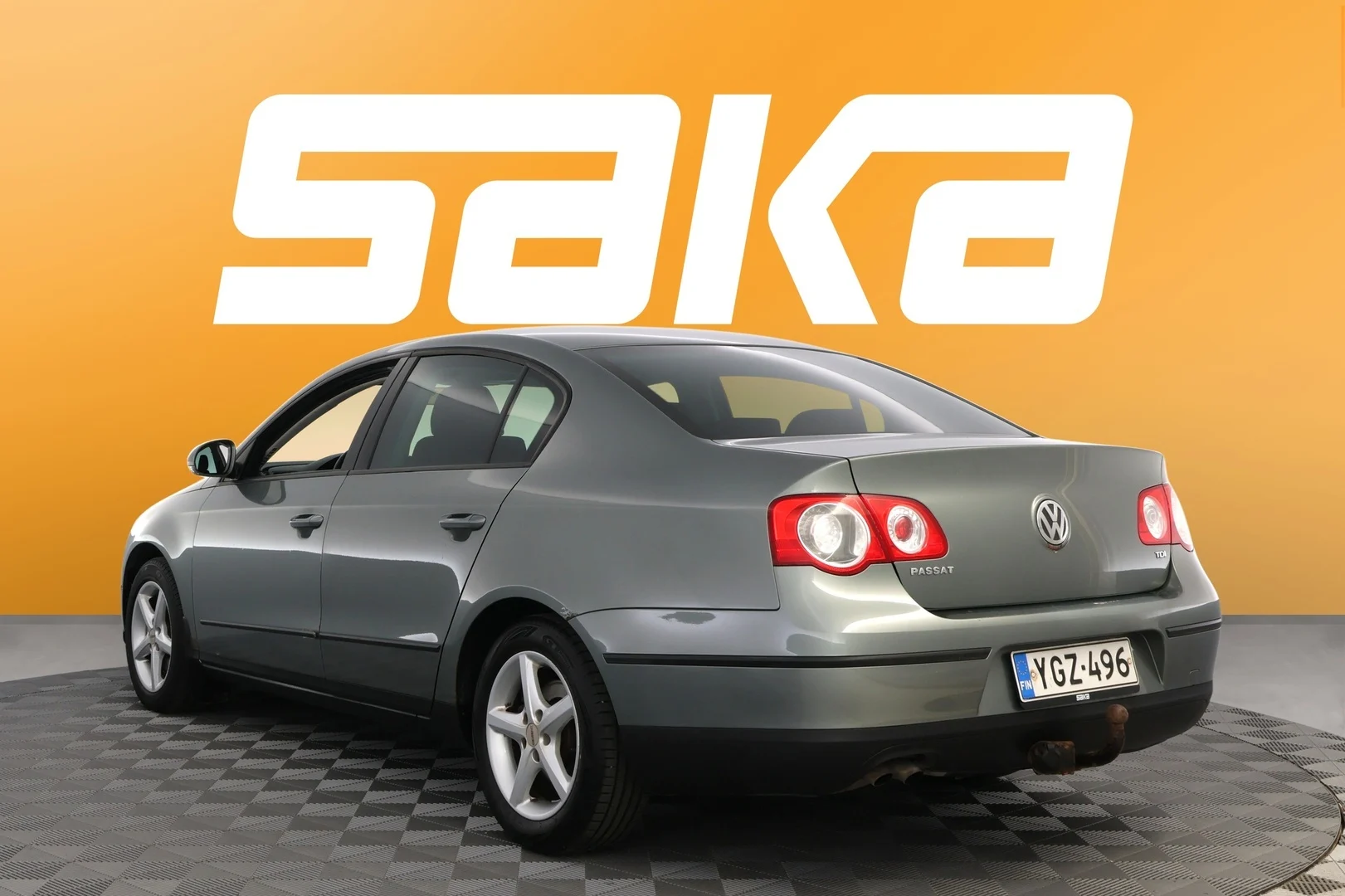 Car Image - 31mICo9XjHM5BUxG49eWpY