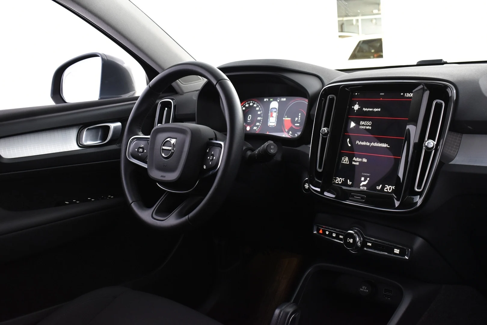 Car Image - zcVPHMAy5CPadIsDFefJ9
