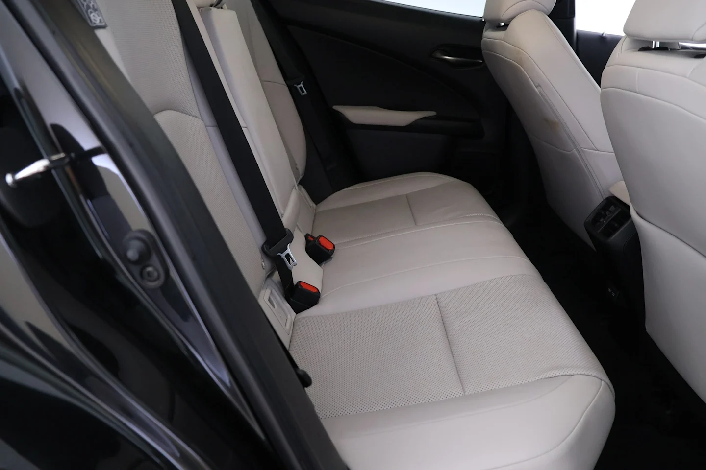 Car Image - 5W3fYYVt907P4hv1aem1RE