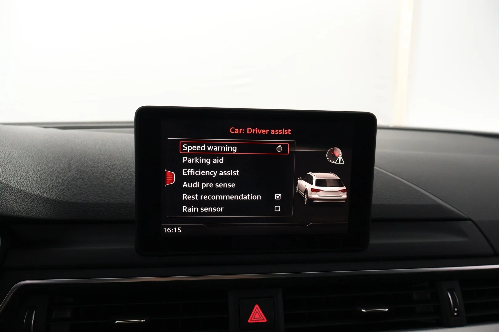 Car Image - 7DQP6AqYNImZzlDm31n17b