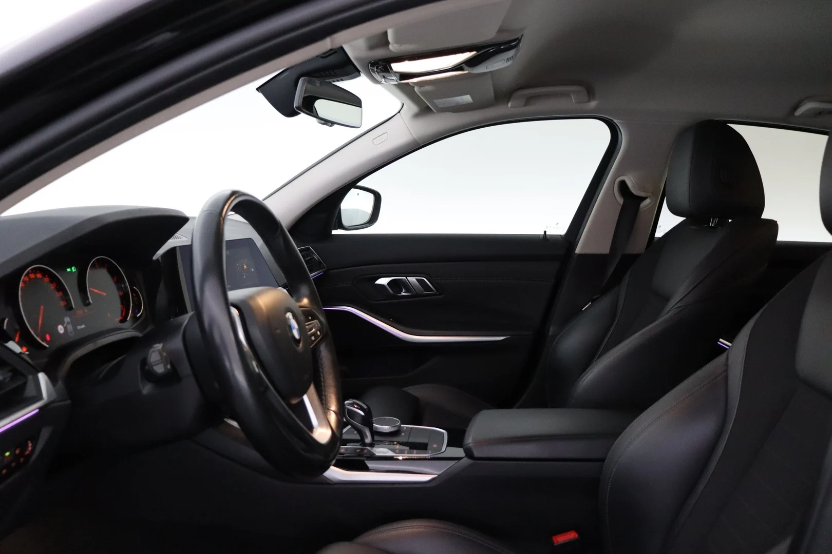 Car Image - BOyrKmtdIpb0hguxJewf3