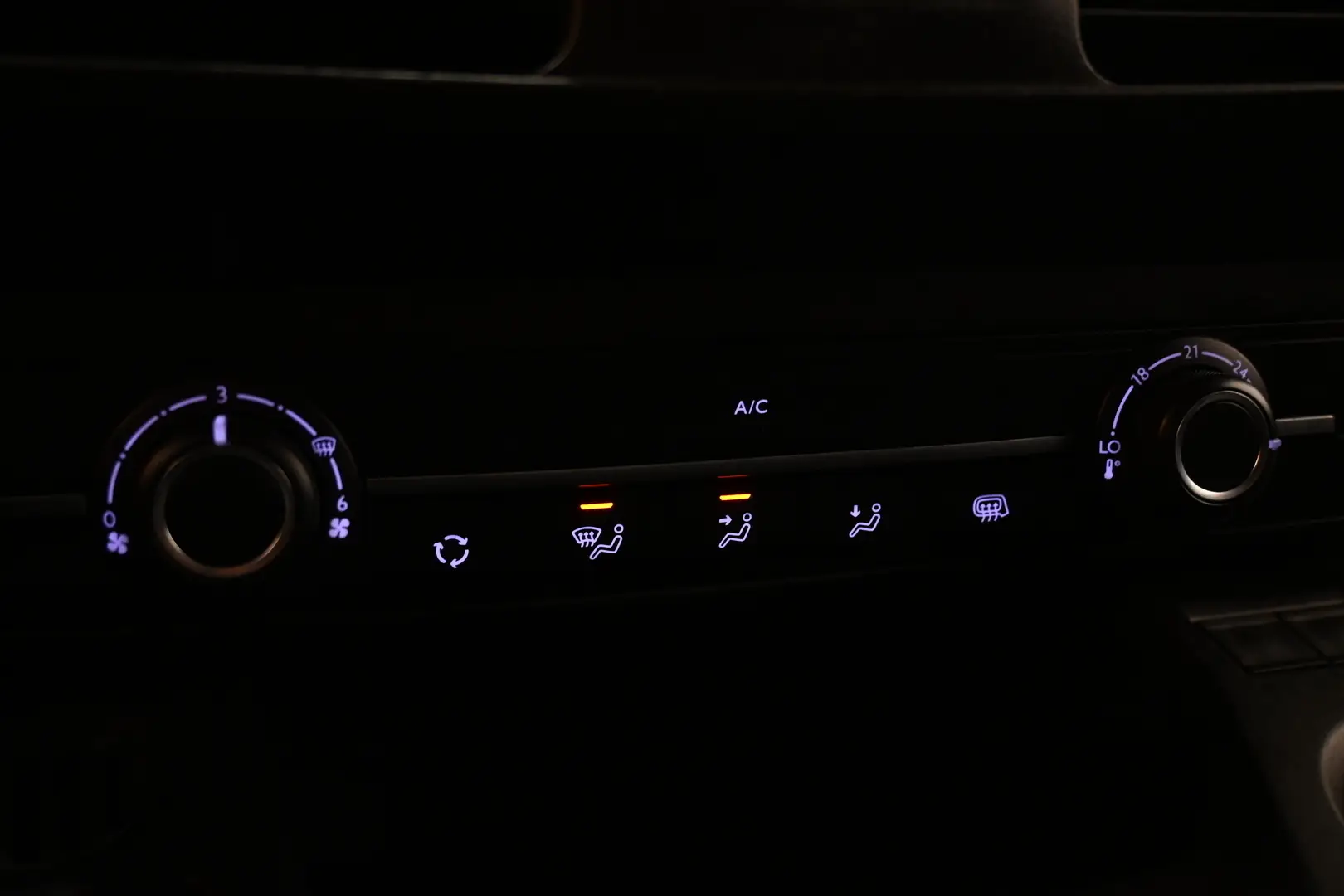 Car Image - 1gWAgmjAxhmsJSMOpKmLRt