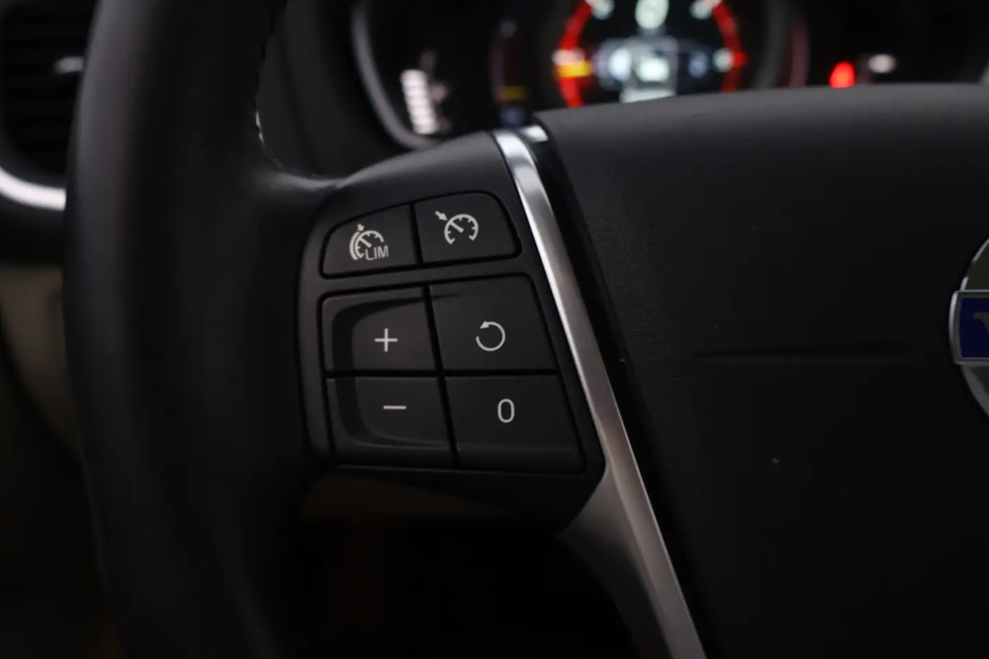 Car Image - 3UMfZqDxBKi8E8XAH27PTI