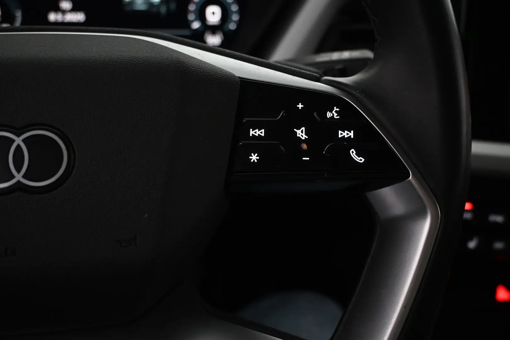 Car Image - 17OXqzXAatYYIxe4JVGN0G