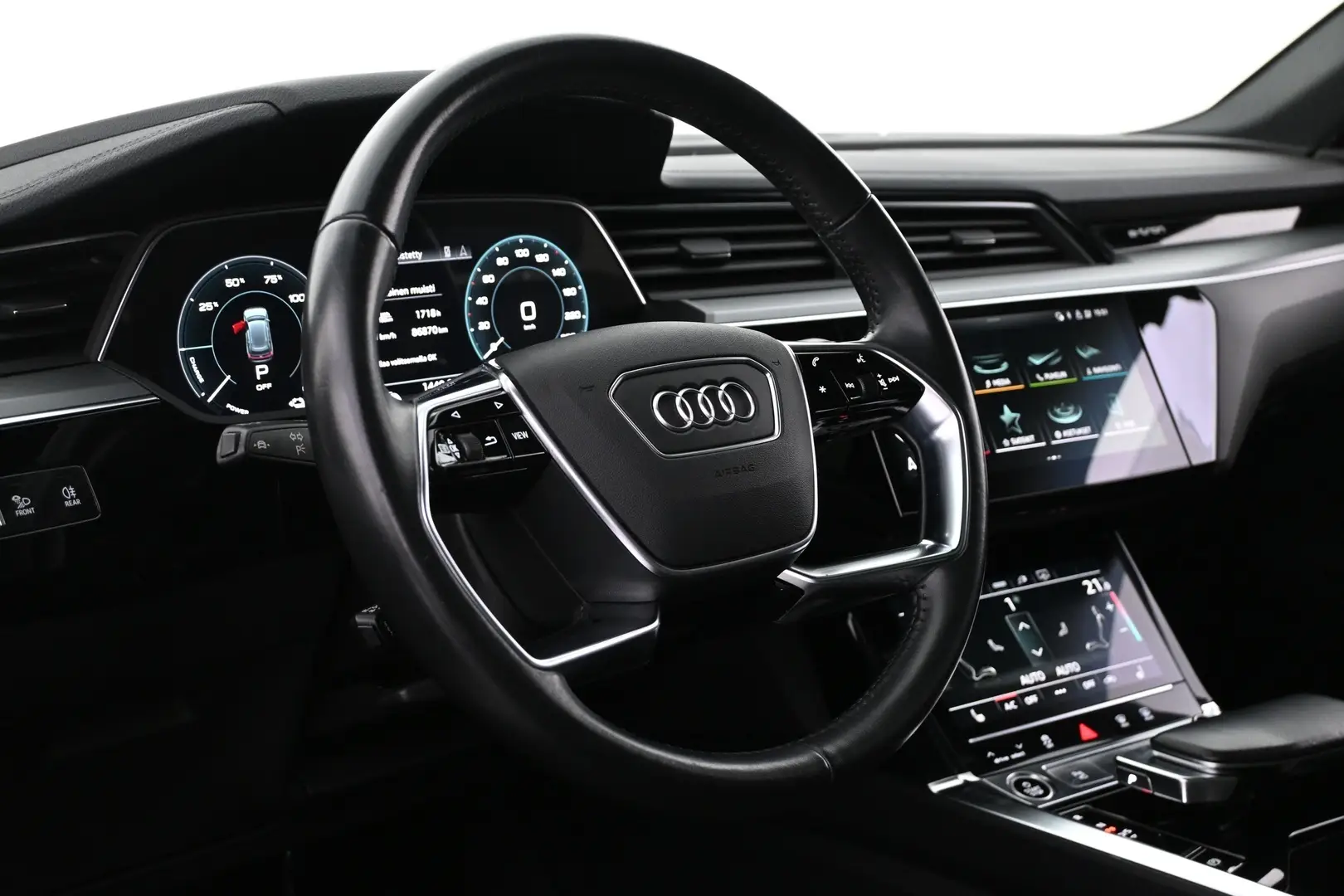 Car Image - 6wRYKQ3FzQ955qGfq9gszX